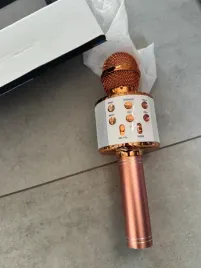 mikrofon-bezprzewodowy-karaoke-bluetooth-rozowe-zloto-rose-gold-ankuka
