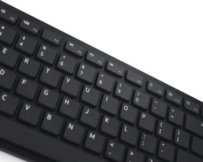 dell-keyboard-and-mouse-km5221w-konstrukcja-klawiatury-blok-numeryczny-niski-profil-klawiszy