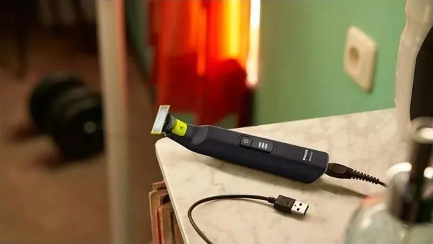 philips-oneblade-qp6542-15-czarny-kolor-dominujacy-czarny
