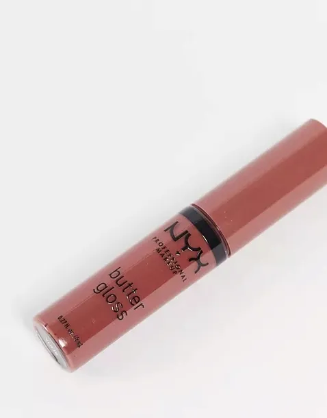 nyx-pro-makeup-butter-gloss-blyszczyk-praline-wlasciwosci-regenerujace