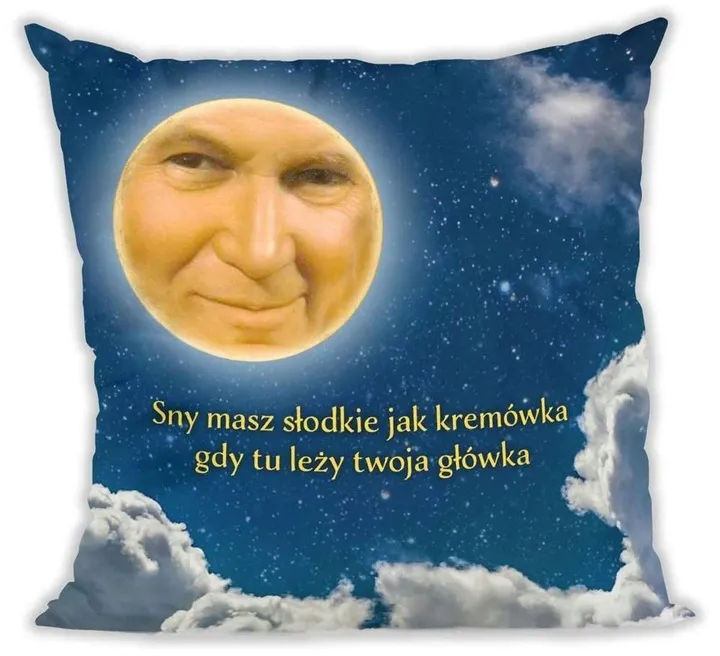 poduszka-kremowka-jan-pawel-2