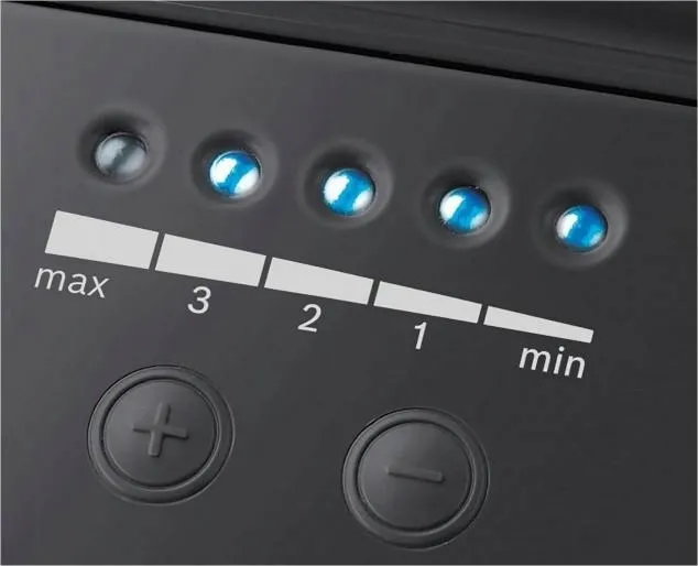 bosch-bwd421pet-czerwony-rodzaj-zbiornika-na-kurz-pojemnik-worek