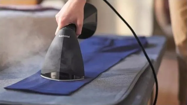 philips-gc800-80-czarny-kolor-dominujacy-czarny