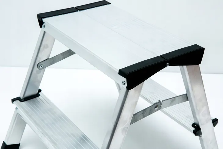 drabina-taboret-2-stopniowy-liczba-szczebli-2