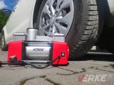 kompresor-samochodowy-sprezarka-pompka-do-kol-samochodu-12v-na-zapalniczke-kod-producenta-v81159-stan-nowy-marka-verke