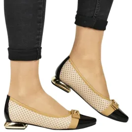 baleriny-na-plaskiej-podeszwie-azurowe-nosek-w-szpic-potocki-12556-bezowe-c