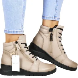 damskie-botki-skorzane-na-koturnie-vinceza-39963-bezowe