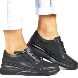 damskie-polbuty-skorzane-na-koturnie-zapinane-na-zamek-i-sznurowane-vinceza