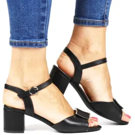 damskie-sandaly-na-niskim-obcasie-klocku-zapinane-na-kostce-sergio-leone-sk