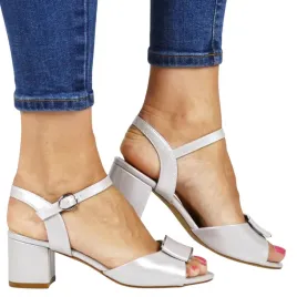 damskie-sandaly-na-niskim-obcasie-klocku-zapinane-na-kostce-sergio-leone-sk