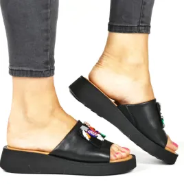 damskie-klapki-skorzane-na-koturnie-vinceza-66623-czarne