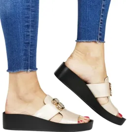 klapki-na-platformie-koturnie-potocki-43325-zlote