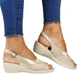 damskie-sandaly-na-koturnie-evento-8863-bezowe