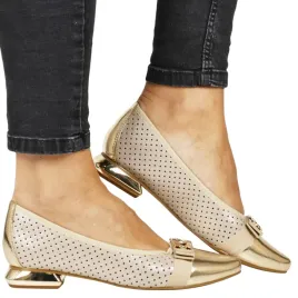 baleriny-na-plaskiej-podeszwie-azurowe-nosek-w-szpic-potocki-12556-bezowe-z