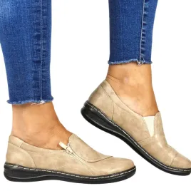 damskie-polbuty-na-koturnie-zapinane-na-zamek-unisoft-7022-bezowe