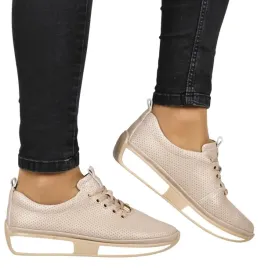 damskie-polbuty-skorzane-na-platformie-sznurowane-filippo-6740-bezowe