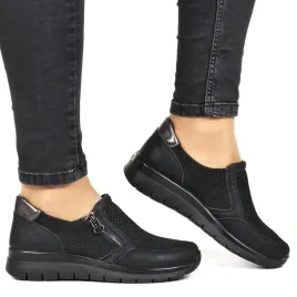 damskie-polbuty-zapinane-na-zamek-na-koturnie-unisoft-9026-czarne