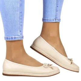 baleriny-skorzane-na-plaskiej-podeszwie-filippo-6856-bezowe