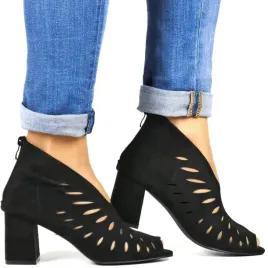 azurowe-sandaly-damskie-na-klocku-z-odkrytymi-palcami-potocki-20318-czarne