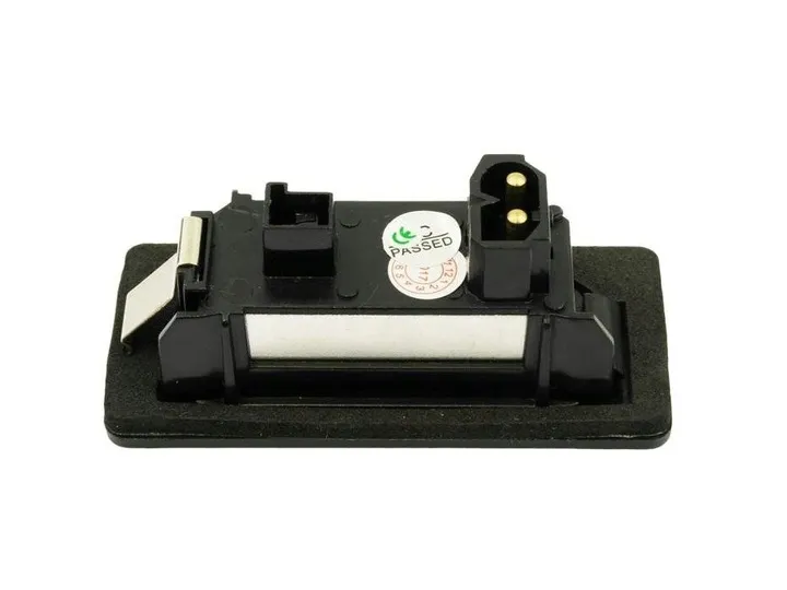 podswietlenie-tablicy-rejestracyjnej-led-do-bmw-e39-e60-e61-x5-e90-e91-e93-stan-nowy