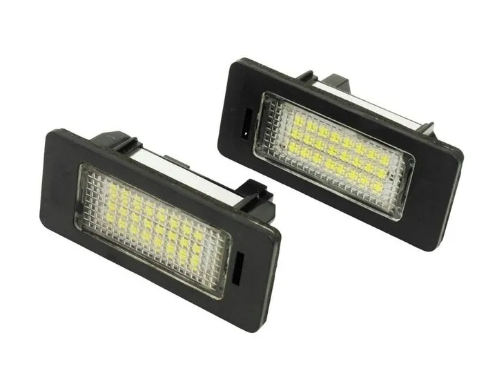 podswietlenie-tablicy-rejestracyjnej-led-do-bmw-e39-e60-e61-x5-e90-e91-e93-stan-nowy
