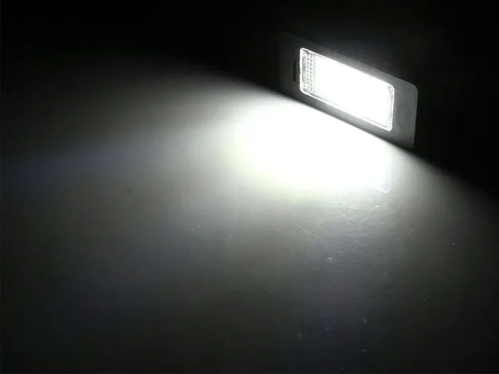 podswietlenie-tablicy-rejestracyjnej-led-do-bmw-e39-e60-e61-x5-e90-e91-e93