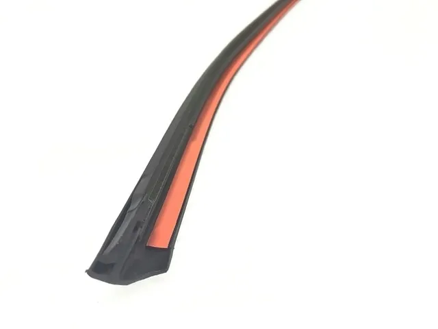 oryginalna-uszczelka-szyby-gora-przod-bmw-e90-e91-stan-nowy-numer-katalogowy-oryginalu-51317061967-7061967-bmw-e90-e91-oe