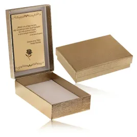 eleganckie-zlote-pudelko-prezentowe-na-bizuterie-tabliczka-z-grawerem