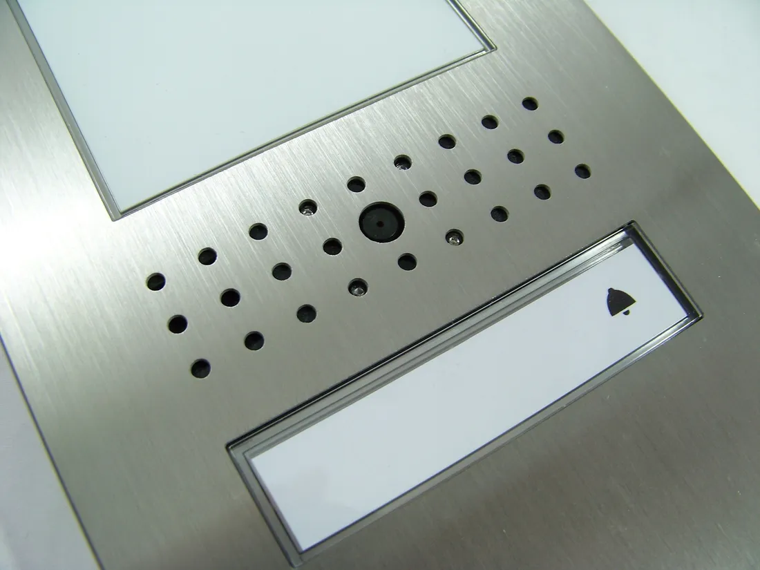 domofon-m-e-modern-adv-65a-228