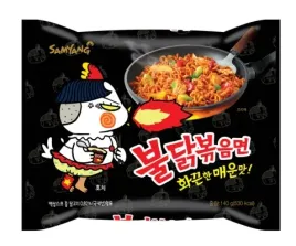 ramyun-o-smaku-ostrego-kurczaka-samyang