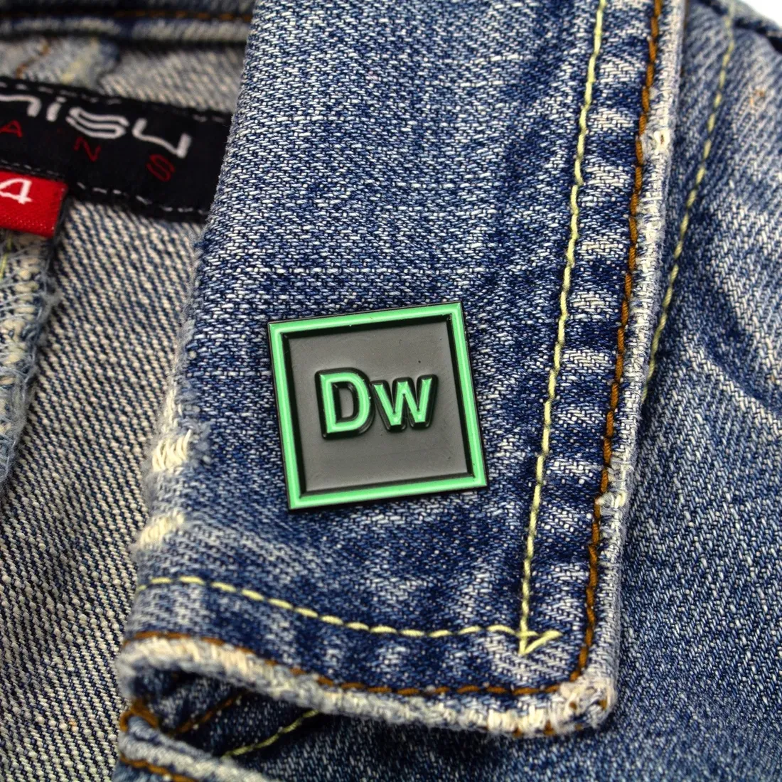 pinets-przypinka-program-dw-adobe-dreamweaver