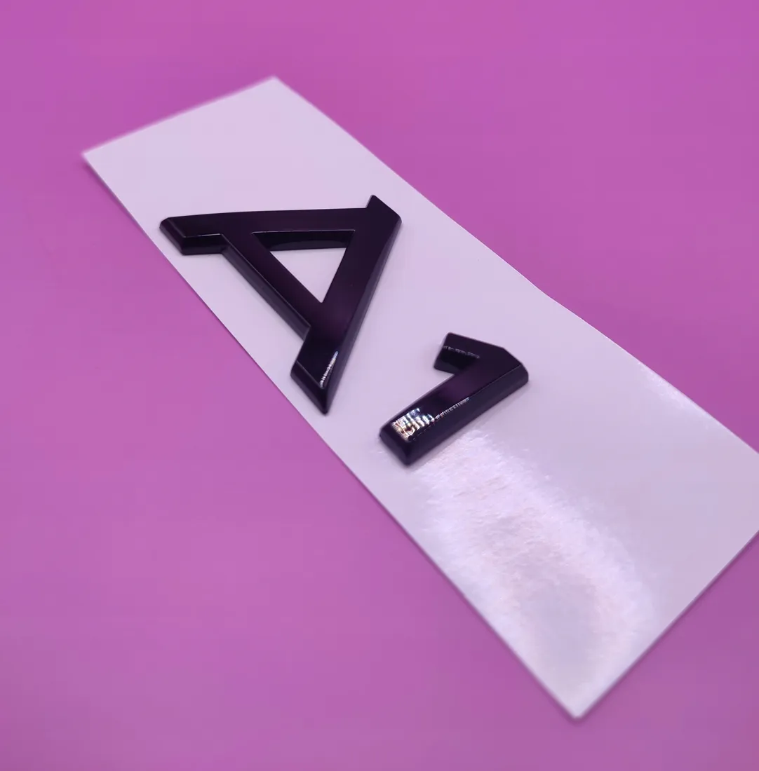 emblemat-znaczek-napis-do-audi-a1
