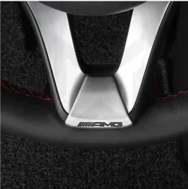 mercedes-amg-emblemat-metal-na-kierownice-od-2019