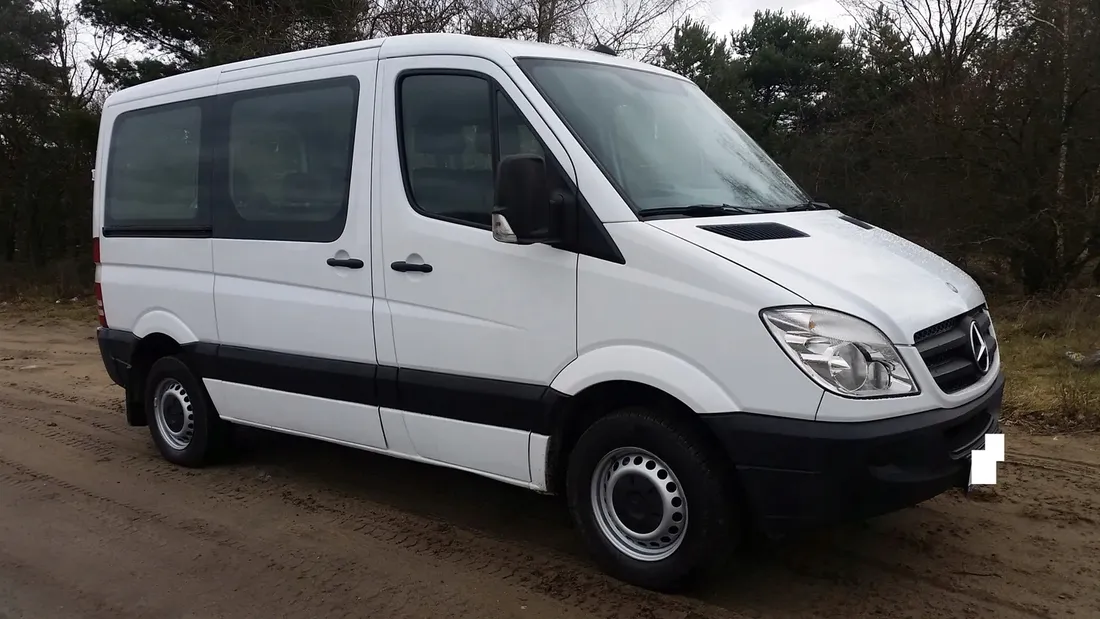 pokrowce-typowe-sprinter-crafter-9-osob-2006-2016