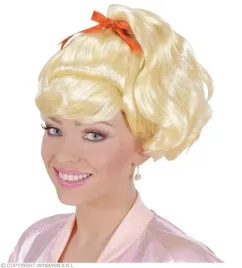 peruka-sandra-blond-grzywka-i-wysoka-kitka