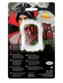 sztuczna-szczeka-zeby-kly-wampira-halloween