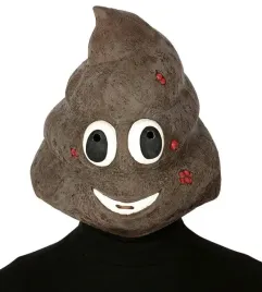 maska-gumowa-lateksowa-kupa-emoji-krowi-placek