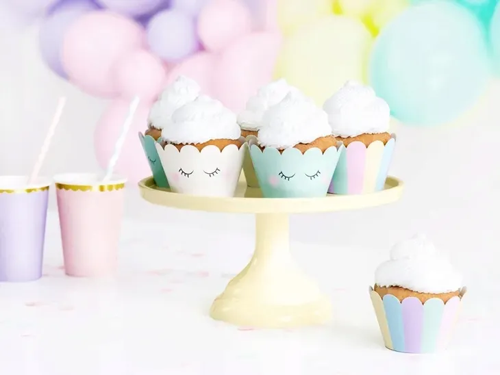 papilotki-papierowe-na-muffinki-jednorozec-unicorn-pojemnosc-0-ml-marka-party-deco