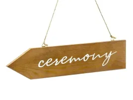 drewniany-drogowskaz-ceremony-uroczystosc-wesele
