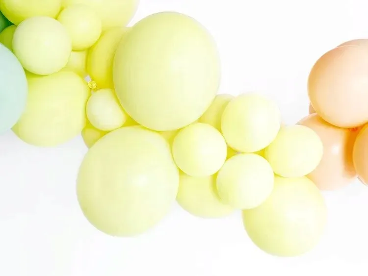 balony-strong-30cm-pastel-light-yellow-50sztuk