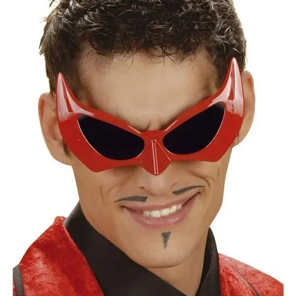 okulary-czerwone-diabla-diablicy-pieklo