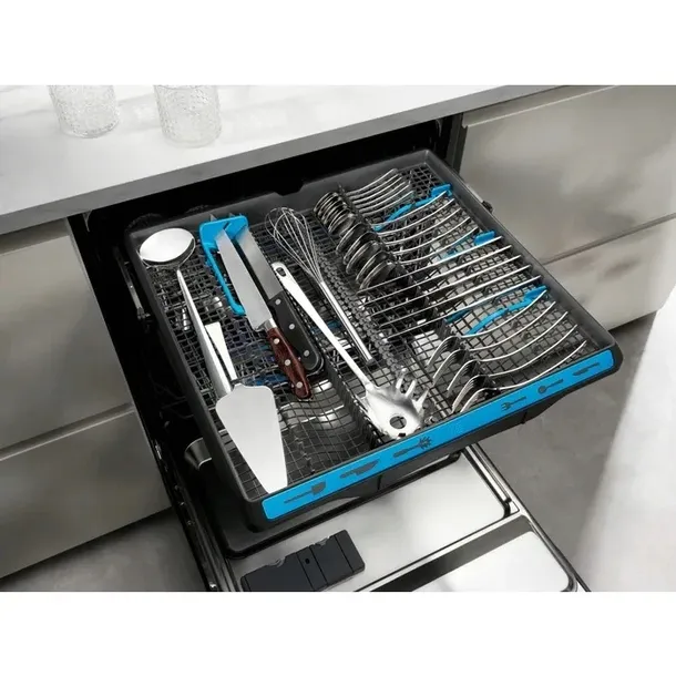 zmywarka-electrolux-eeq843100l-szerokosc-produktu-44-6-cm
