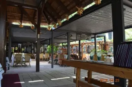 pergola-aluminiowa-390x680-z-montazem
