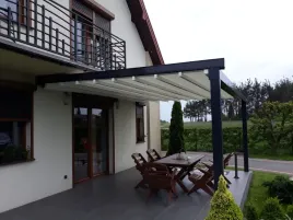 pergola-tarasowa-ogrodowa-antracyt-8x5-800x500