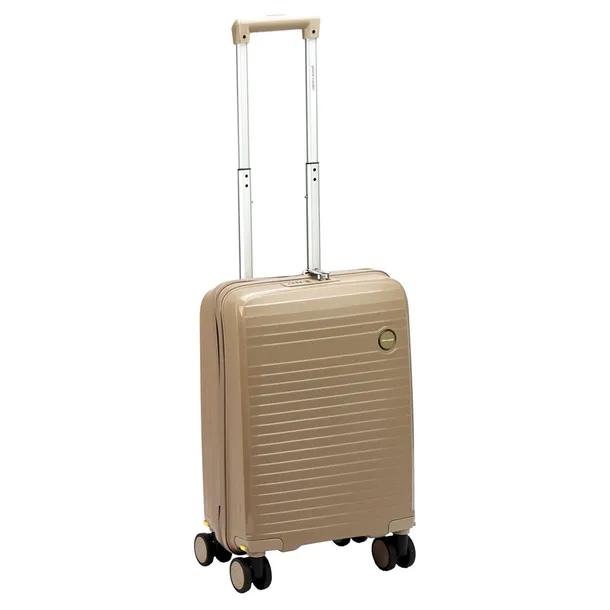 greg60582-marka-pierre-cardin