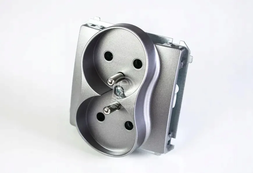 simon-basic-gniazdo-podwojne-z-uziemieniem-przeslony-inox-bmgz2mz-01-21