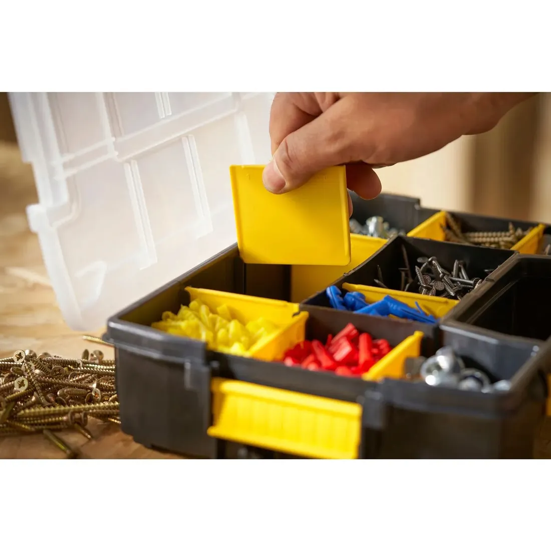 stanley-walizka-organizer-regulowany-sortmaster-regulowane-przegrodki-70720
