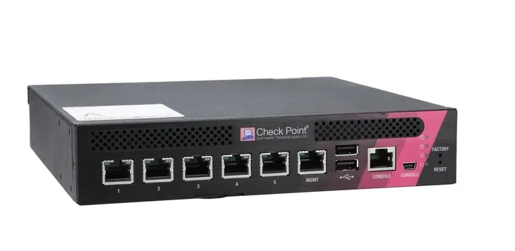 firewall-checkpoint-pb-10-rj45-mgmt-usb-console