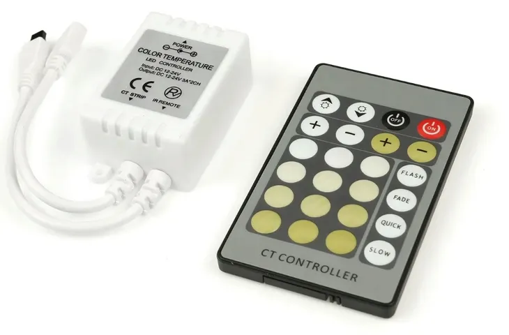 sterownik-kontroler-pilot-do-tasmy-led-multiwhite-cct-na-podczerwien-stan-nowy