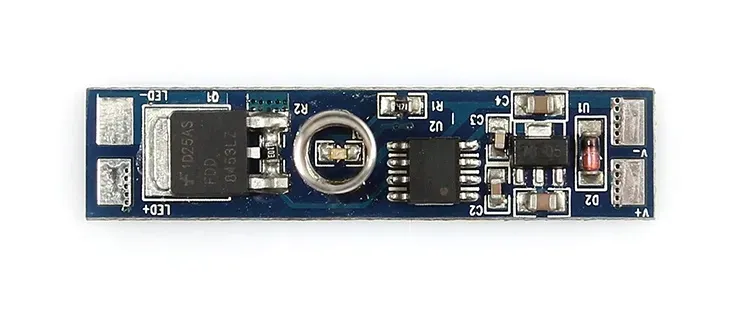 wlacznik-do-profilu-tasm-led-8a-sciemniacz-td002